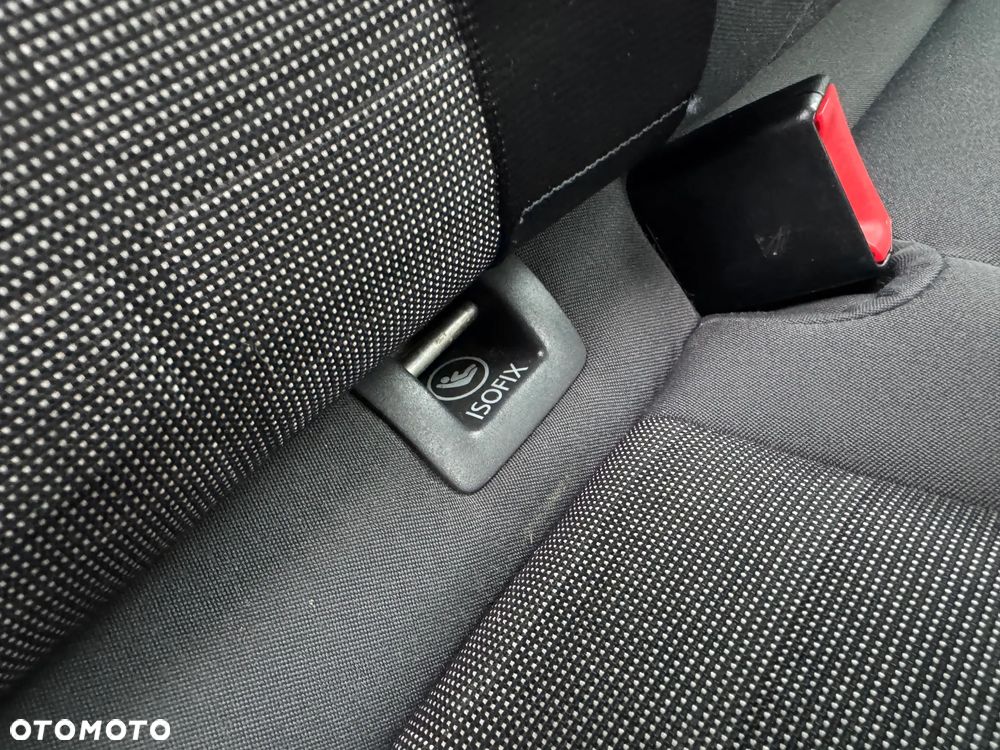 Volkswagen Golf 1.4 Goal - 34