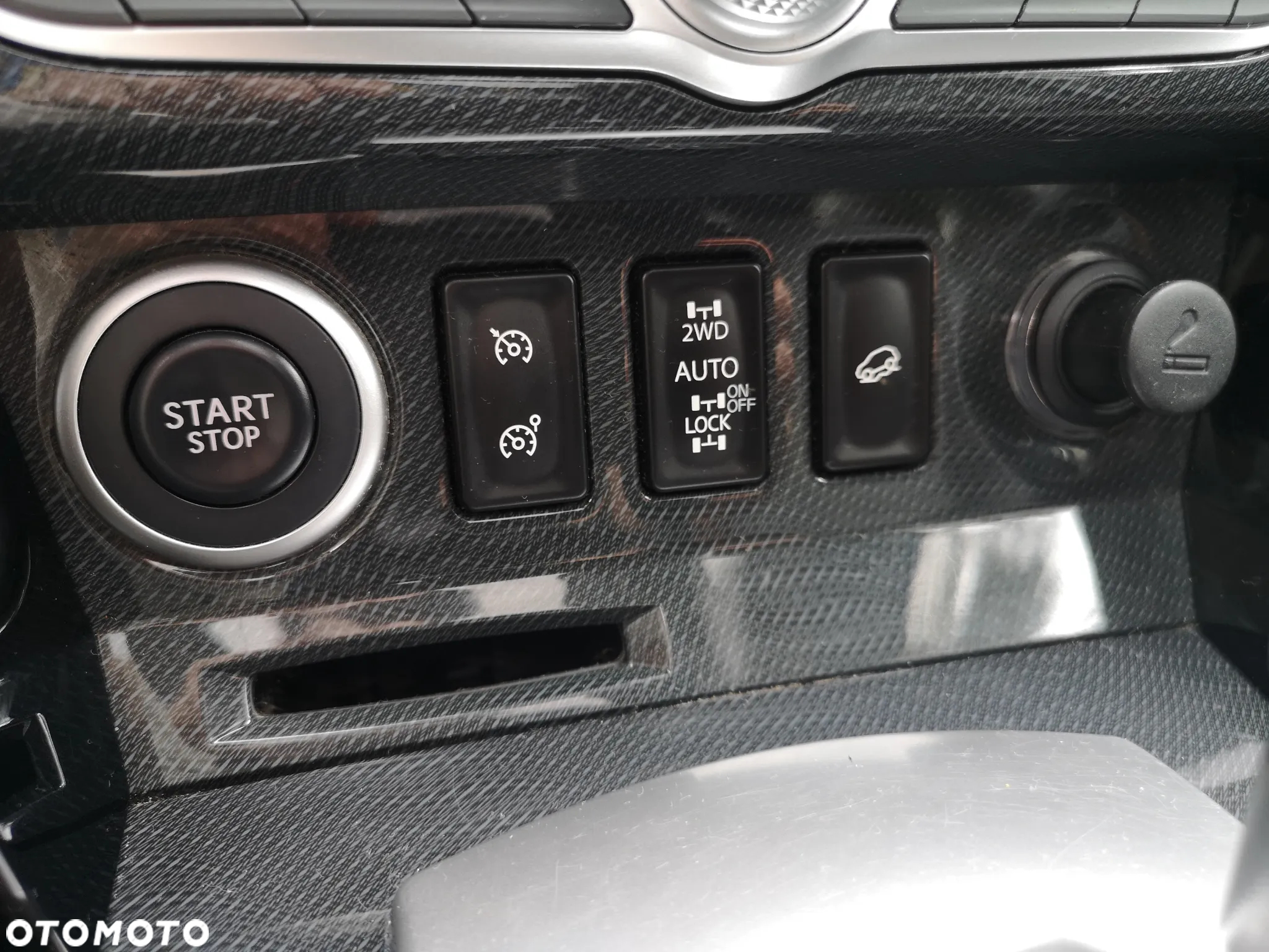 Renault Koleos 2.0 dCi 4x4 Bose Edition - 33