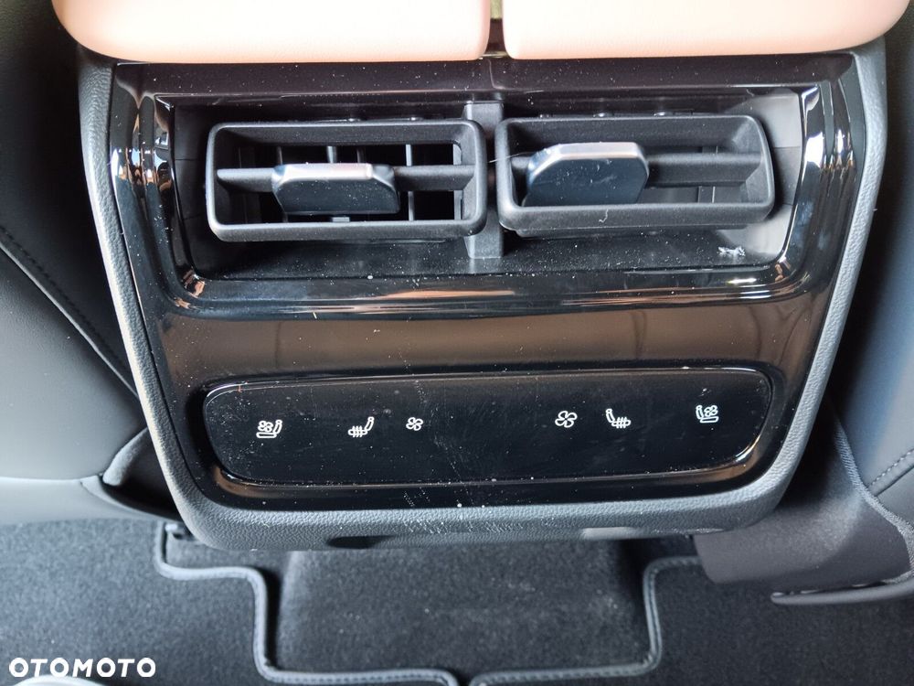 Chery Tiggo 9 - 15