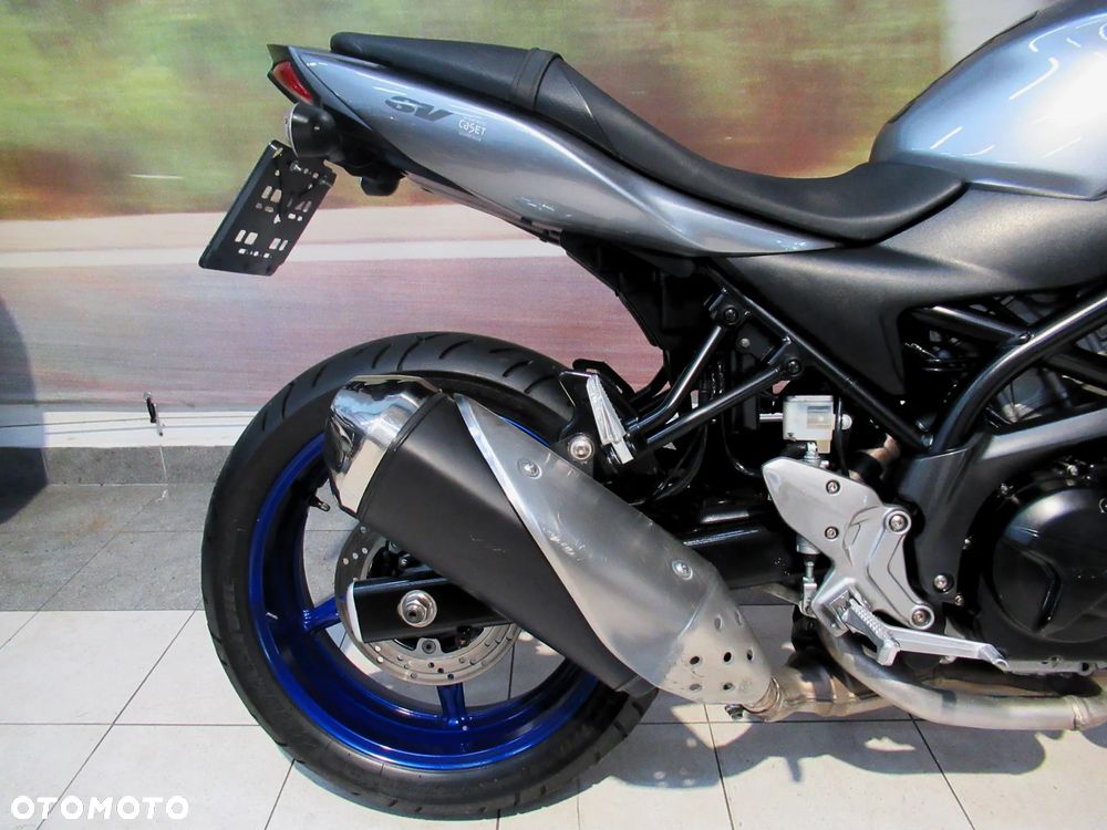 Suzuki SV - 16