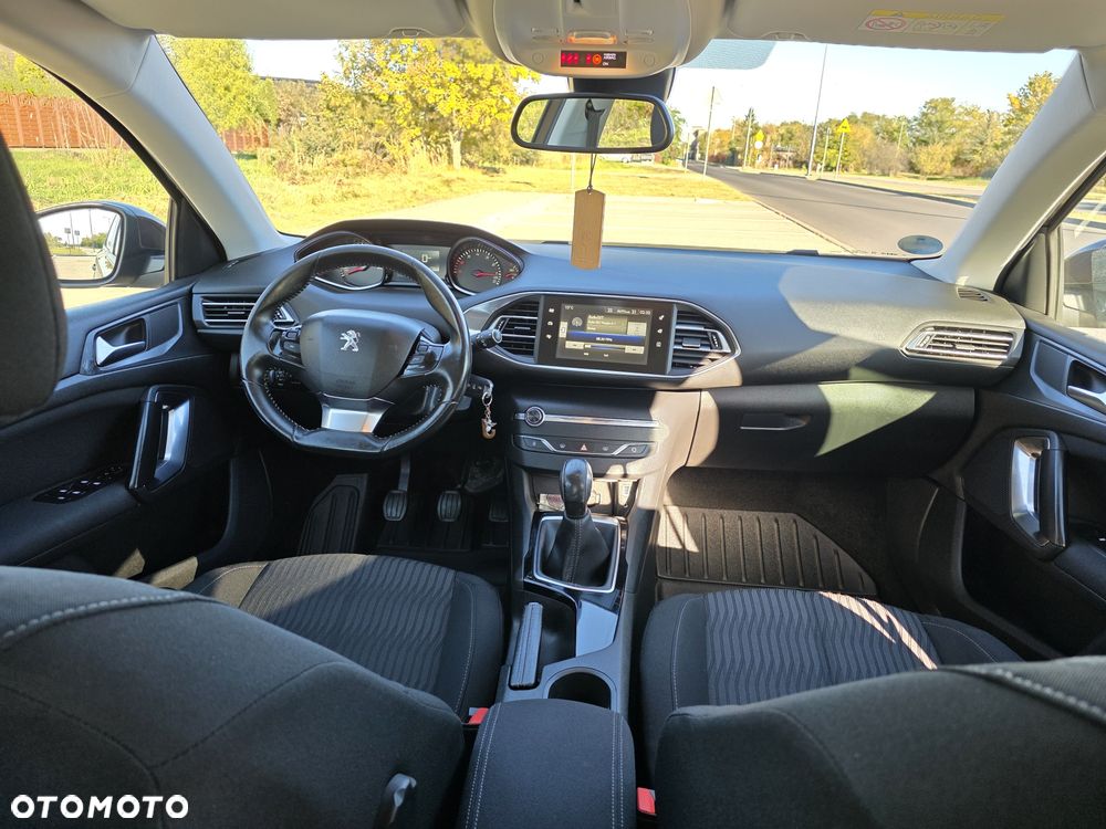 Peugeot 308 - 15
