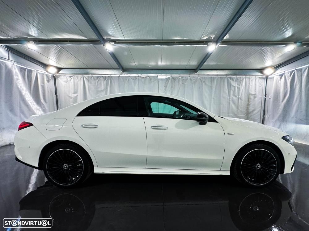 Mercedes-Benz CLA 250 e 8G-DCT AMG Line - 12