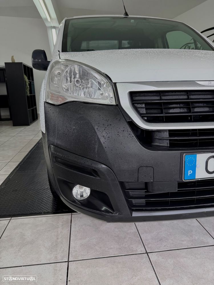 Peugeot Partner - 26