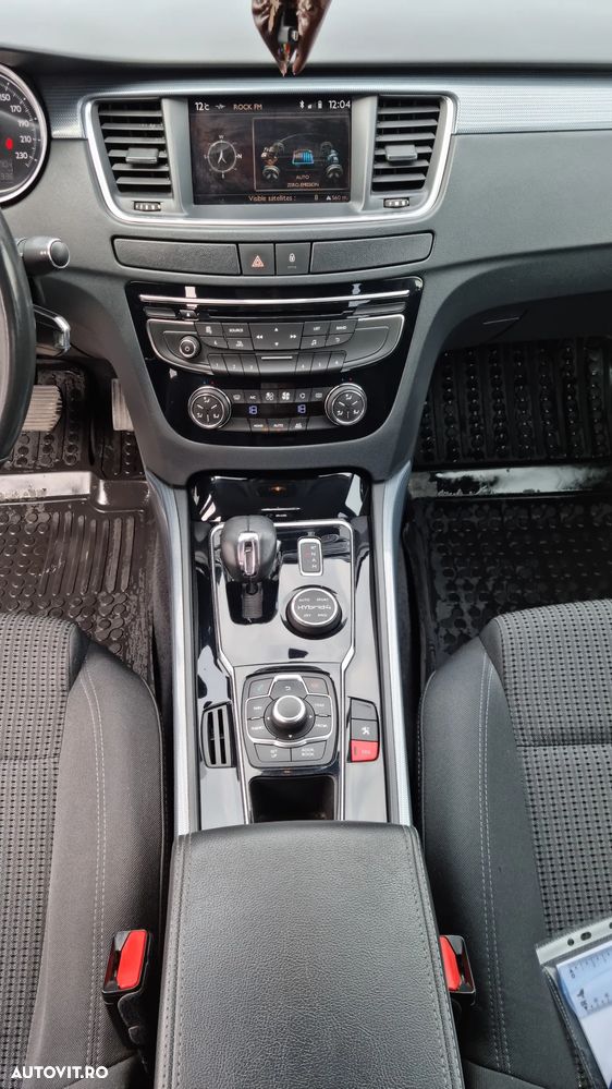 Peugeot 508 2.0 HDi FAP BMP Hybrid4 - 13