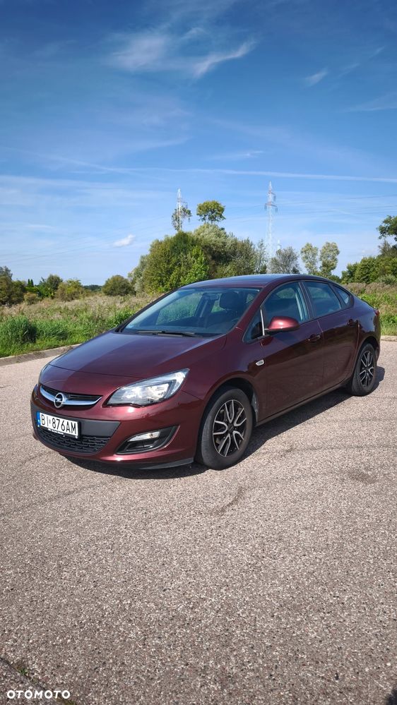 Opel Astra 1.6 EU6 - 2