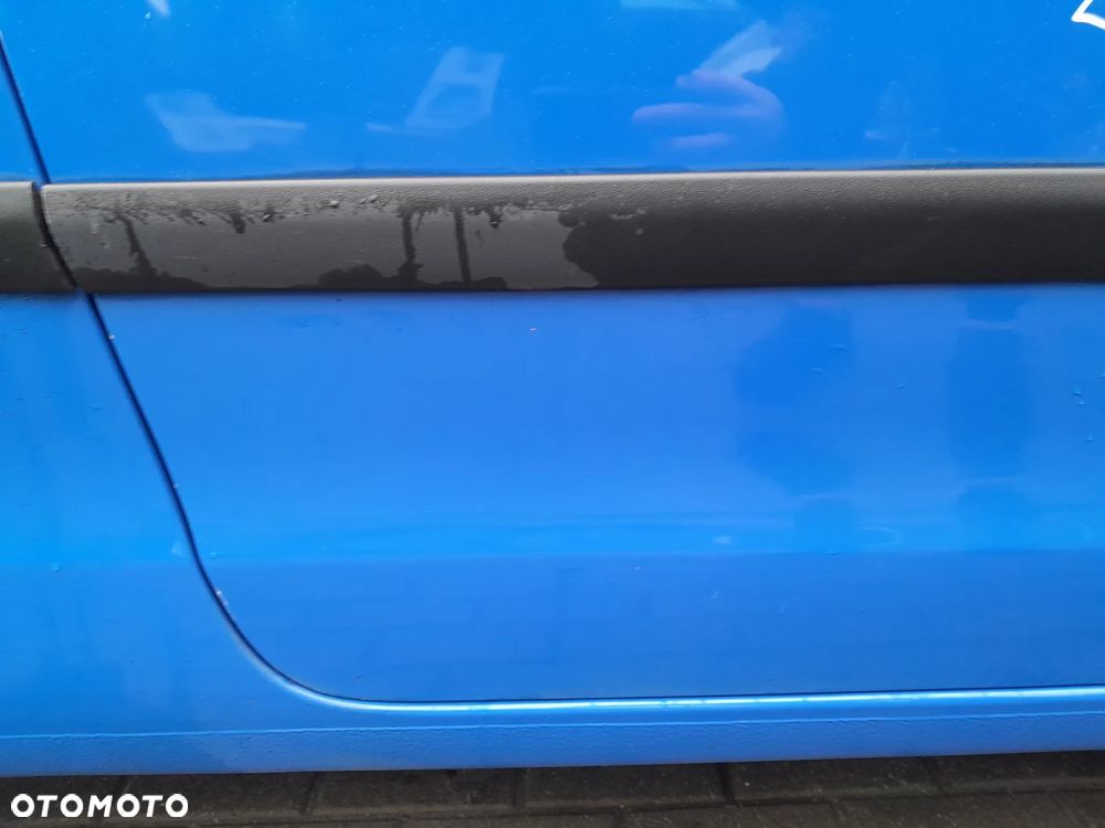 VW POLO 9N DRZWI PRAWE PRZEDNIE PRAWY PRZÓD KOLOR: LA5F - 4