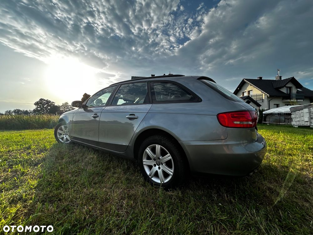 Audi A4 - 5