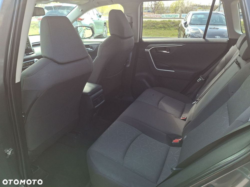 Toyota RAV4 2.0 Comfort 4x2 - 11