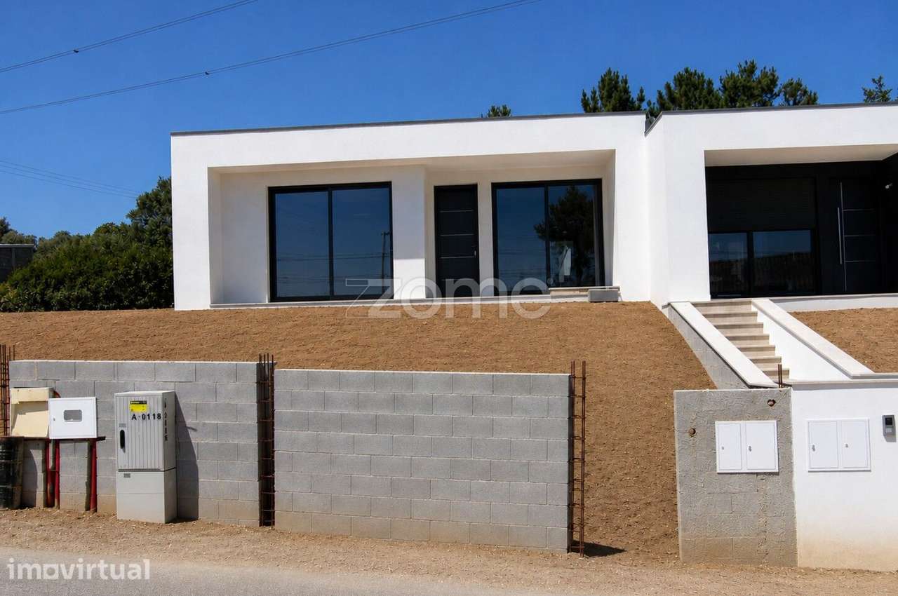 Moradia Geminada Nova T3 - arquitetura moderna - Anadia - Grande imagem: 3/20