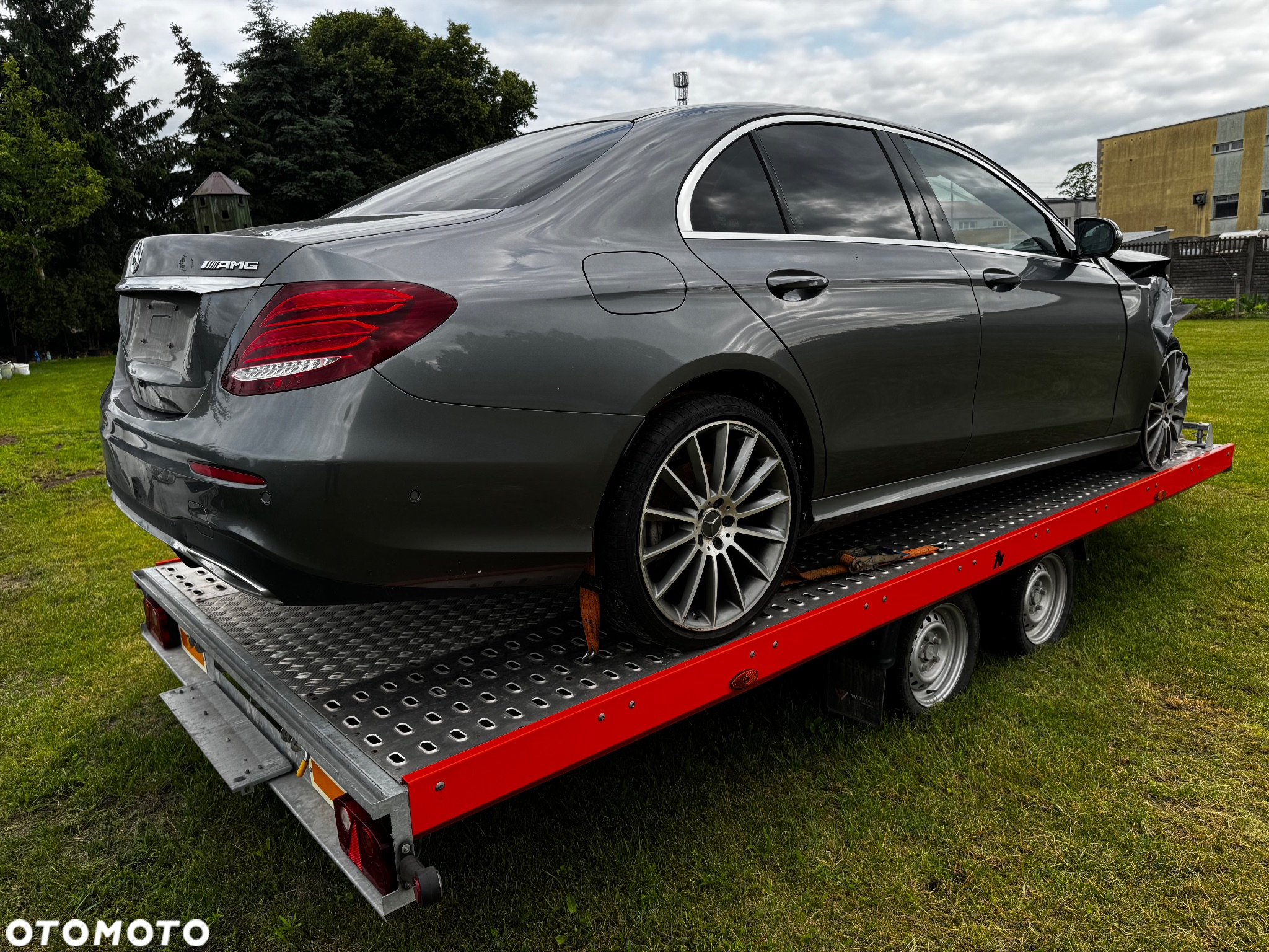 Mercedes-Benz Klasa E 350 d T 9G-TRONIC AMG Line - 7