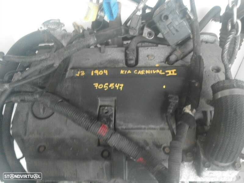 MOTOR COMPLETO KIA CARNIVAL II 2004 - 5