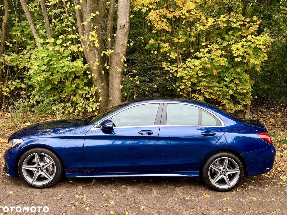 Mercedes-Benz Klasa C 200 4-Matic 9G-TRONIC - 5