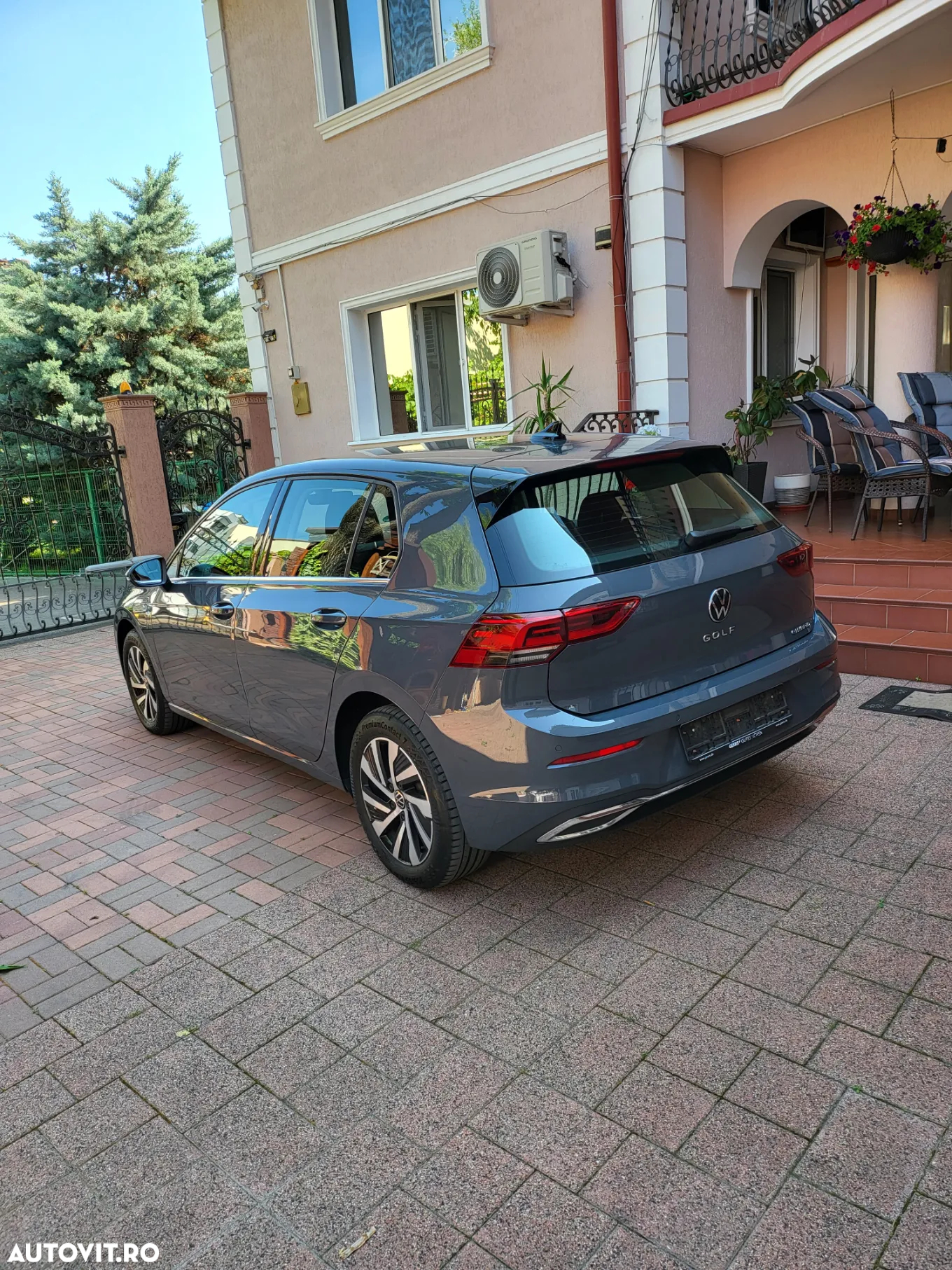 Volkswagen Golf - 5