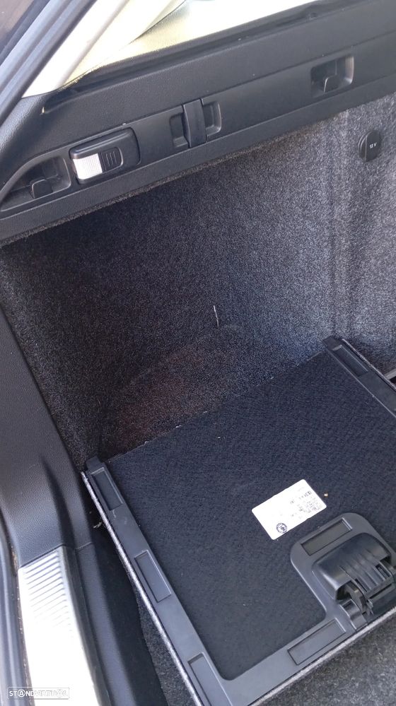 Skoda Superb Break 2.0 TDI Ambition - 26