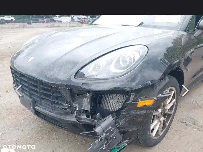 Porsche Macan S - 34