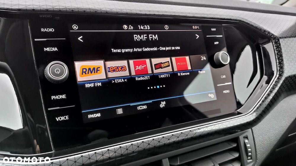 Volkswagen T-Cross - 17