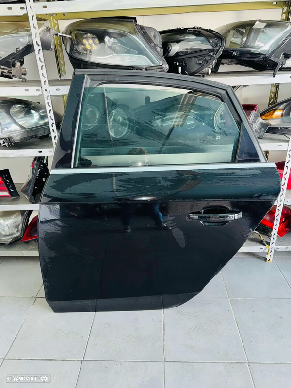 Porta Trás Esquerda Audi A4 - 2011 / 2015