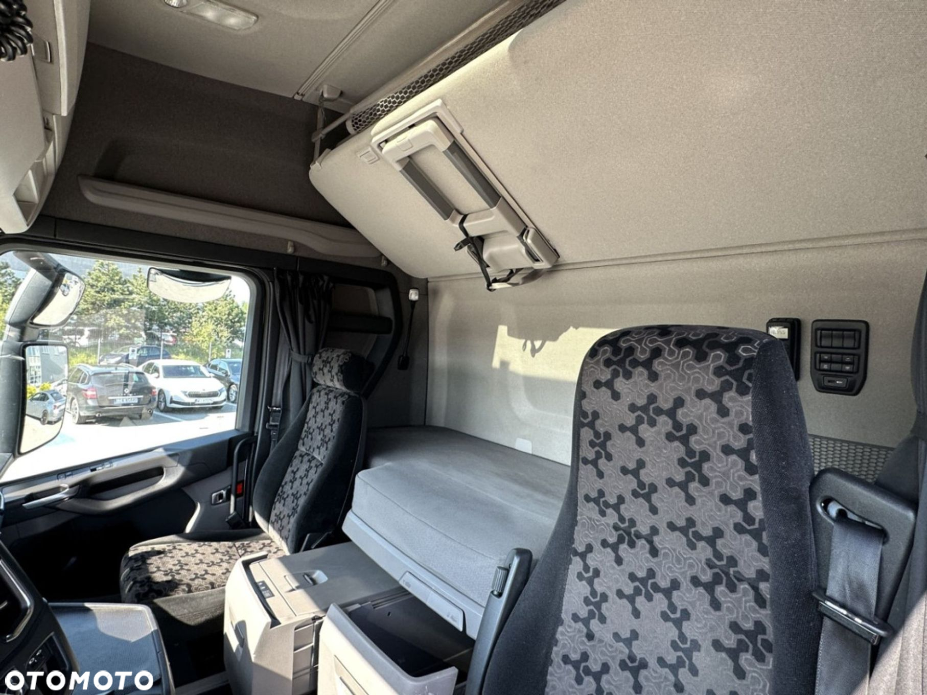 Scania R 500 A4x2NA - 11