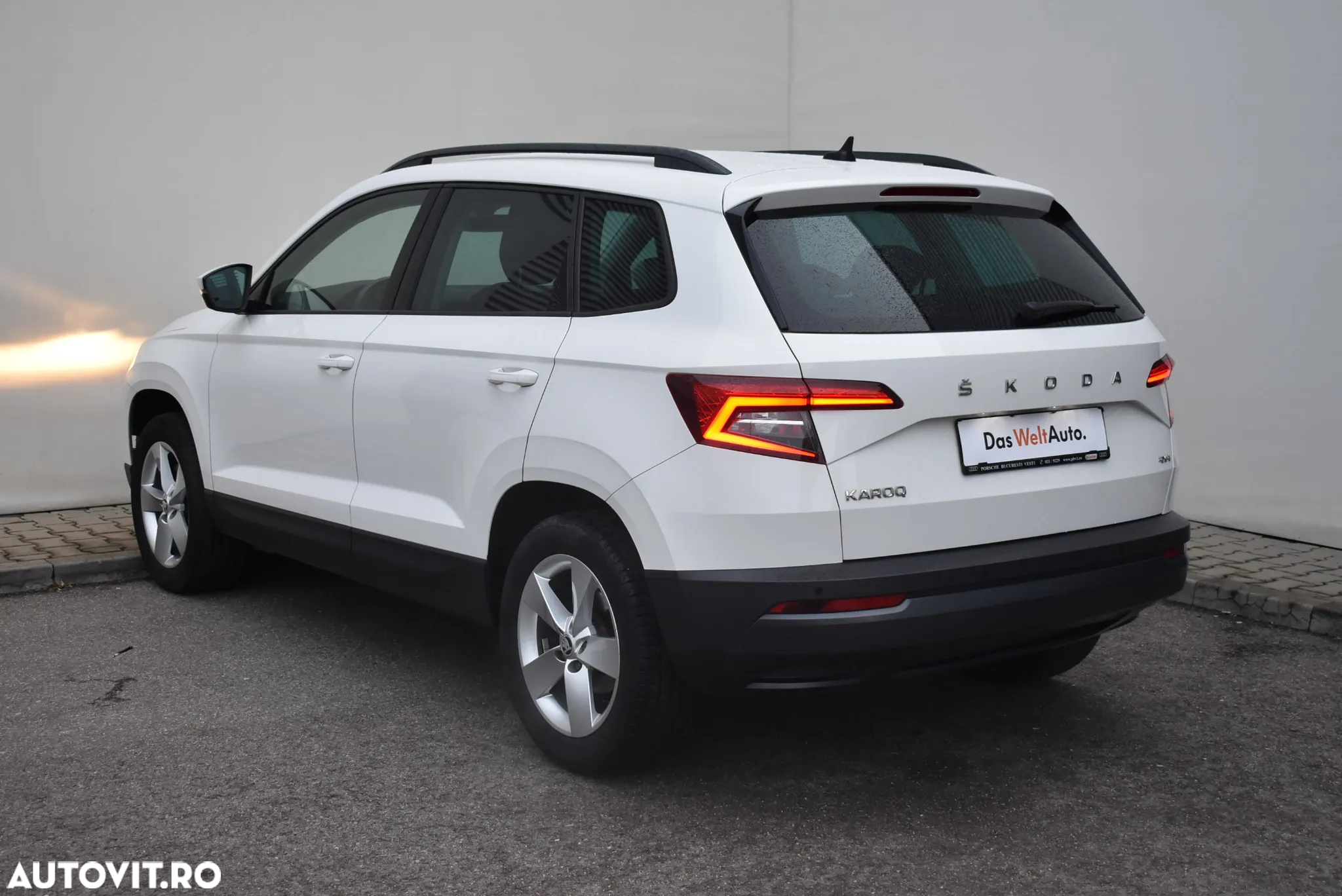Skoda Karoq 2.0 TDI 4X4 DSG Sportline - 8