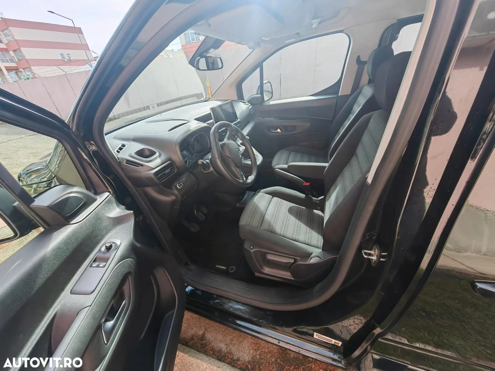 Opel Combo Life 1.5 D Start/Stop - 6