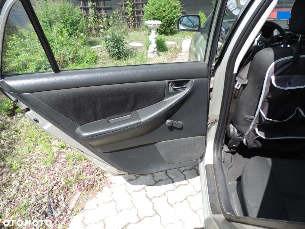 Toyota Corolla 1.4 D-4D Terra - 14