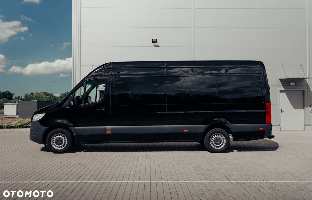 Mercedes-Benz Sprinter - 5