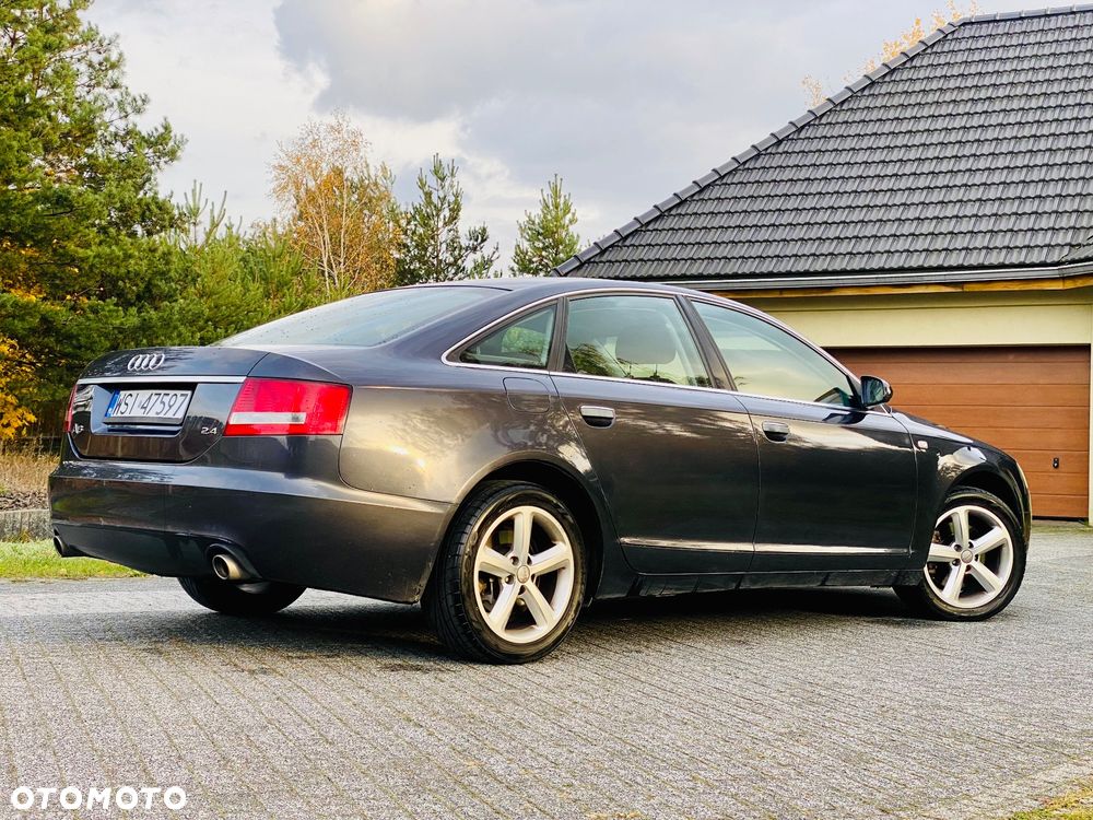 Audi A6 - 4
