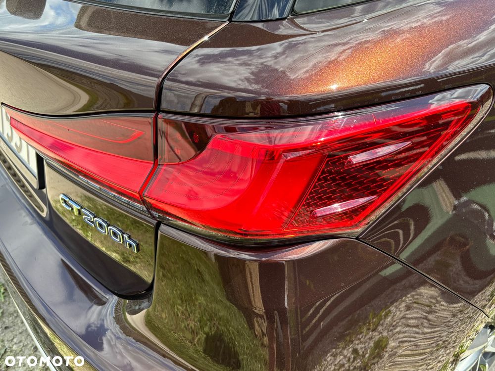 Lexus CT 200h Elegance EU6 - 22