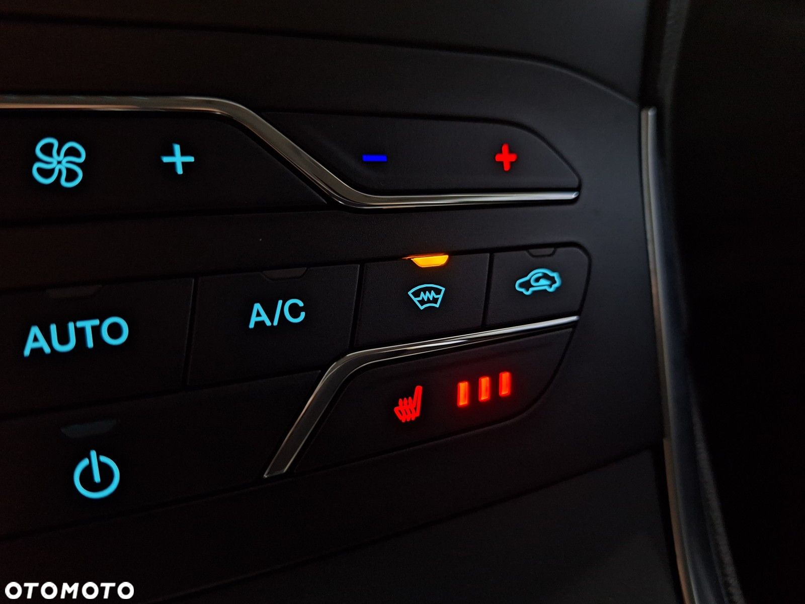Ford S-Max 2.0 EcoBlue Titanium - 27