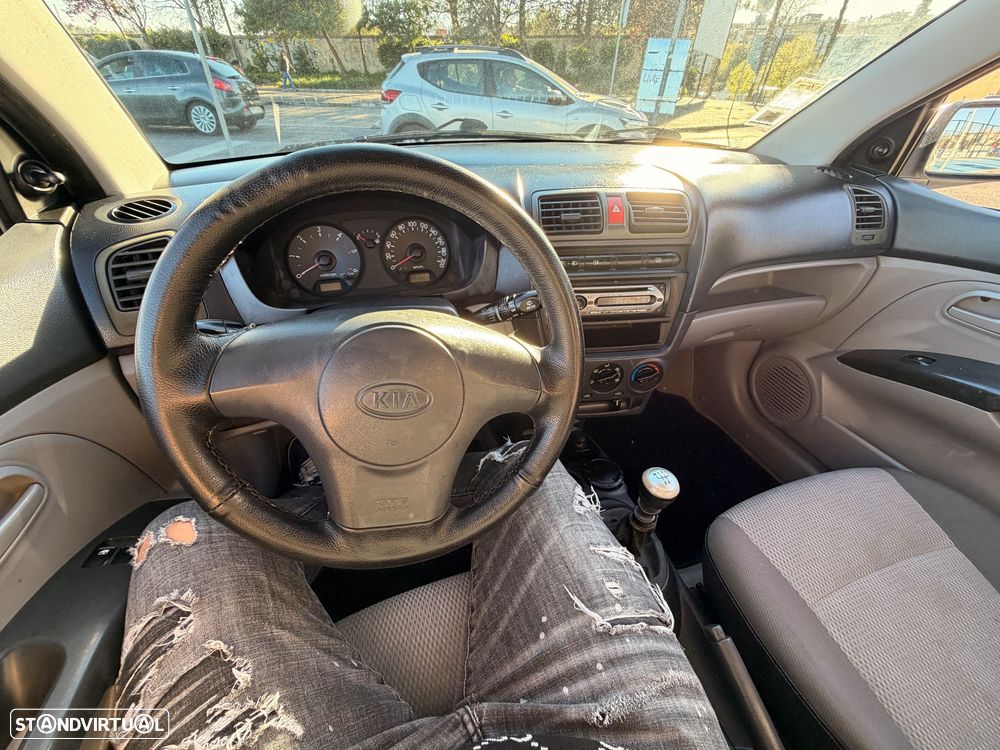 Kia Picanto 1.1 CRDi VGT LX - 24