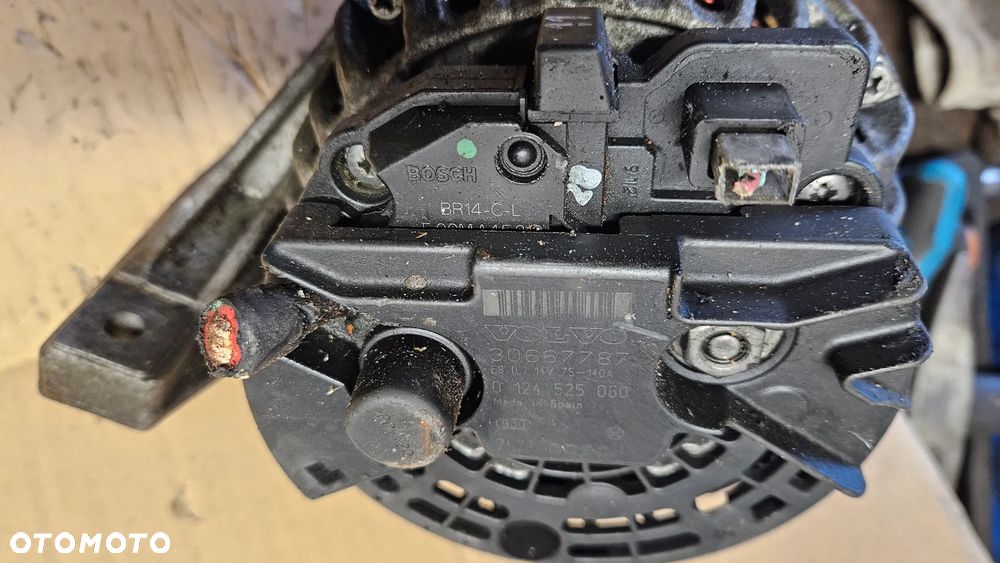 Volvo S60 V70 S80 XC90 2.4 T D D5 140A  alternator 0124525001 30667787  30658085 - 18
