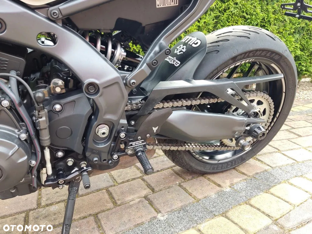 Yamaha MT - 14