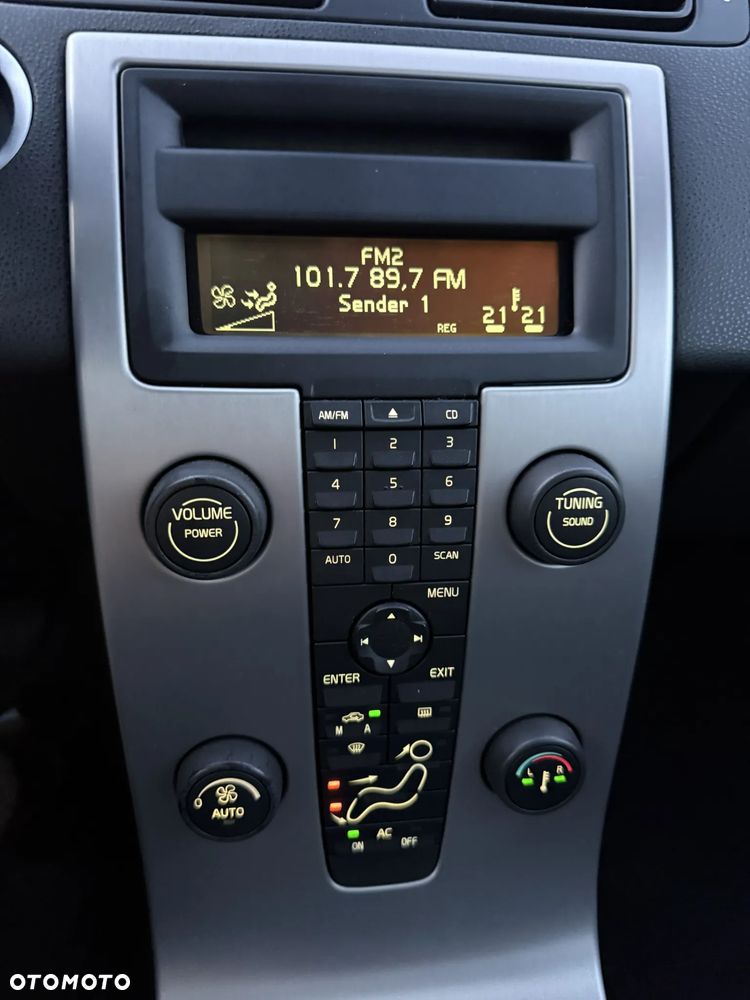 Volvo V50 1.8 Momentum - 18
