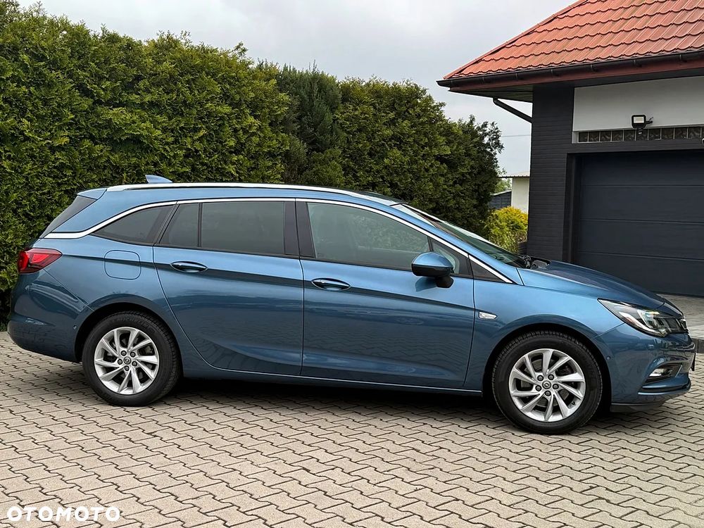 Opel Astra 1.6 D (CDTI) Start/Stop Innovation - 16