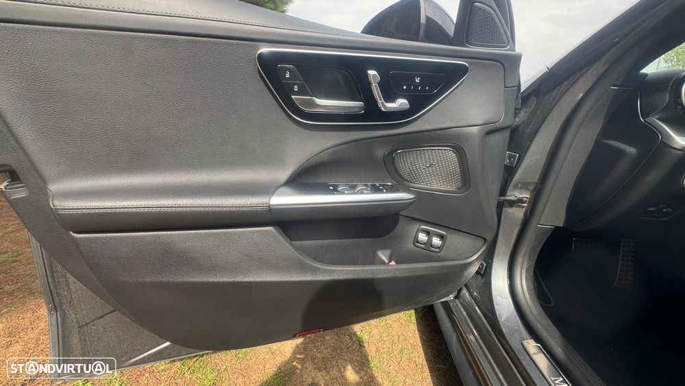 Mercedes-Benz C 300 - 30