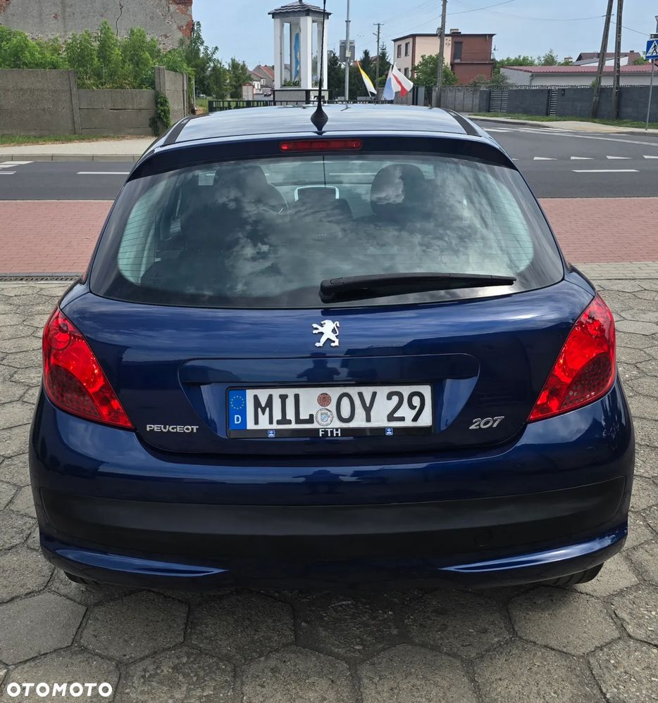 Peugeot 207 75 Urban Move - 8