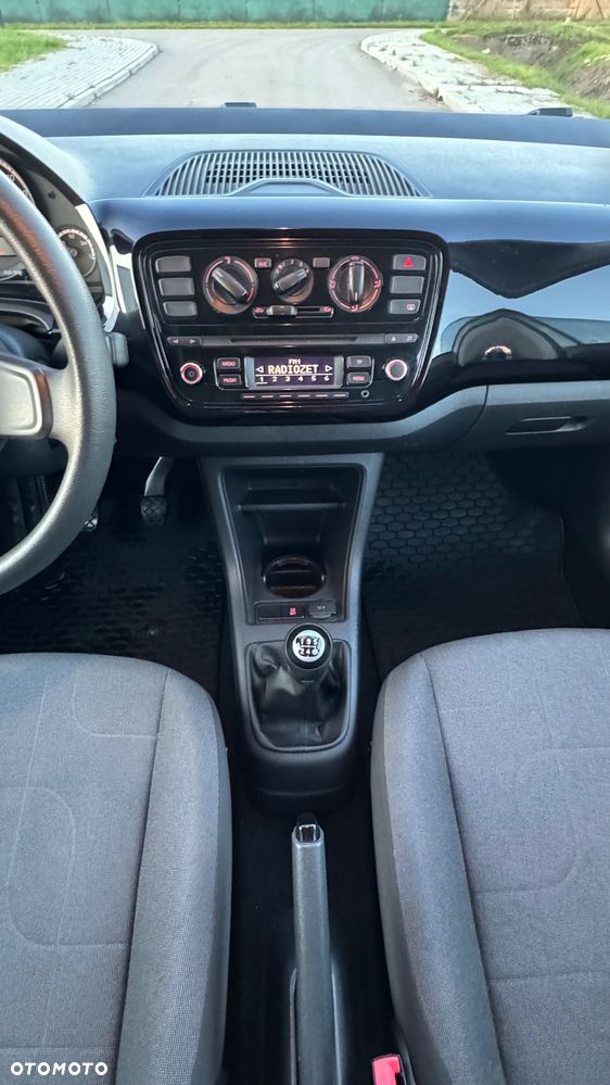 Volkswagen up! 1.0 move CityLine - 15