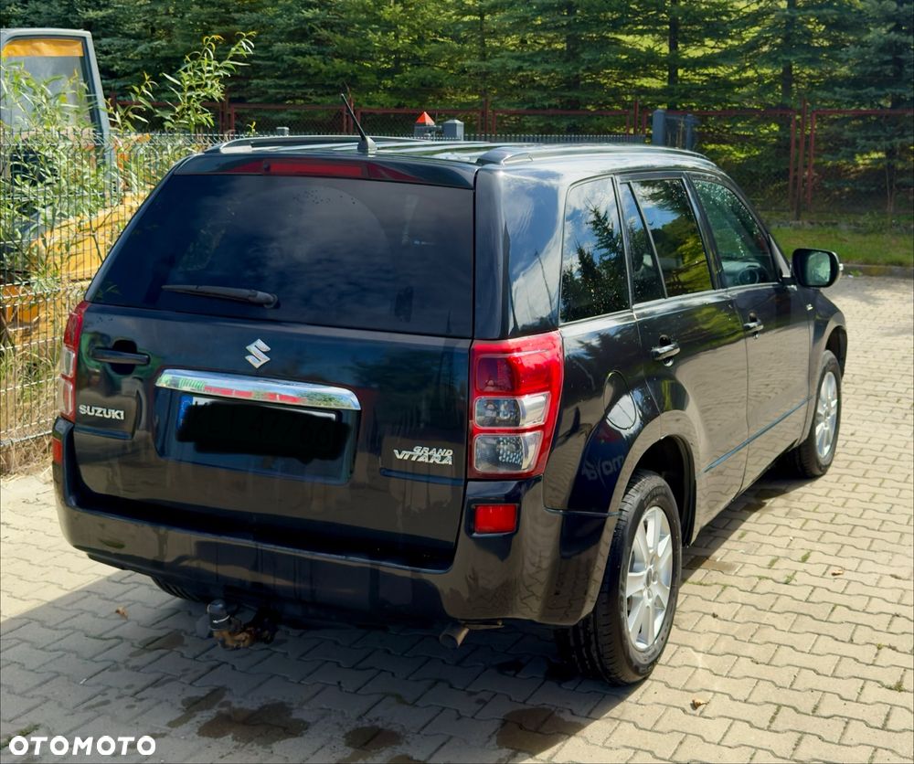 Suzuki Grand Vitara 1.9 DDiS De Luxe - 11
