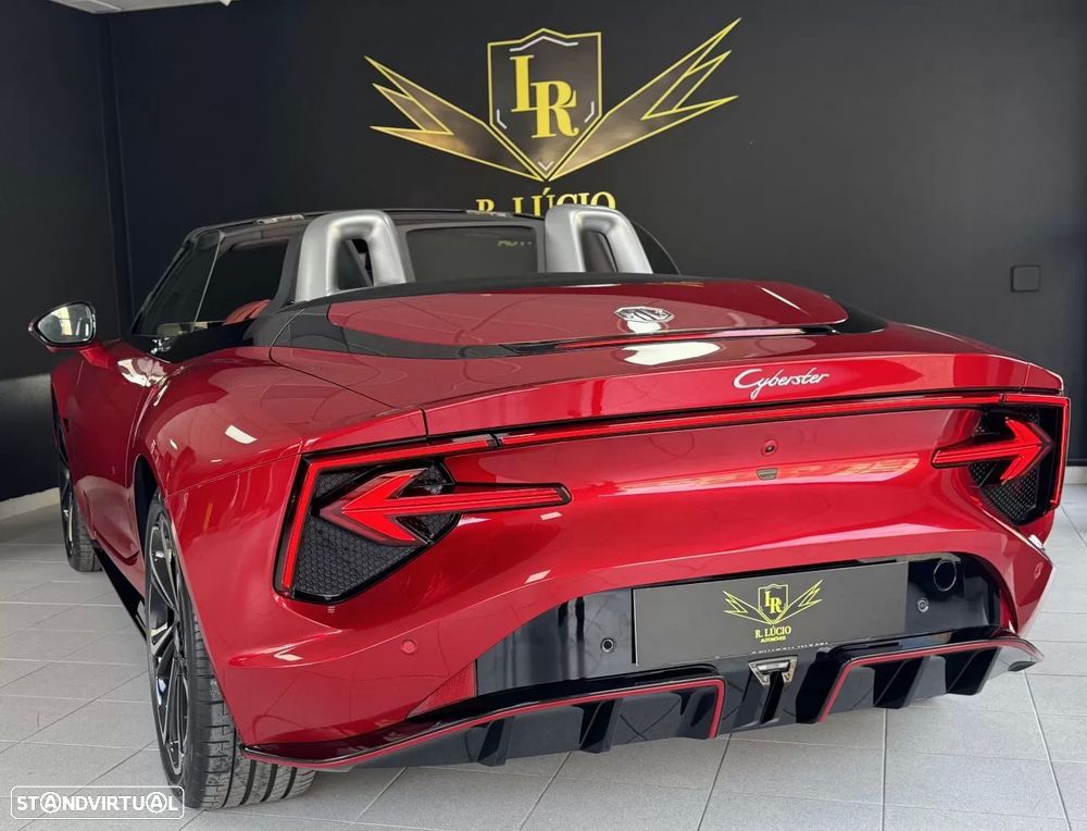 MG Cyberster 77 kWh GT - 48