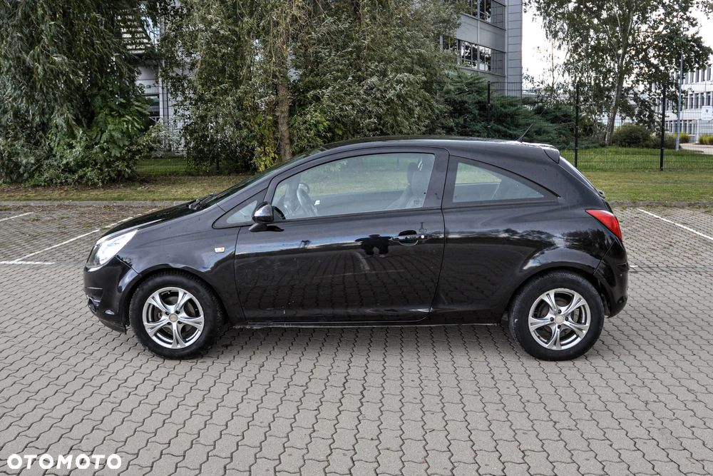 Opel Corsa - 2