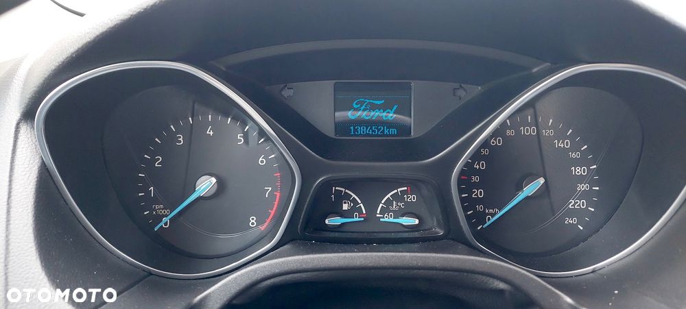 Ford Focus 1.0 EcoBoost Trend - 11