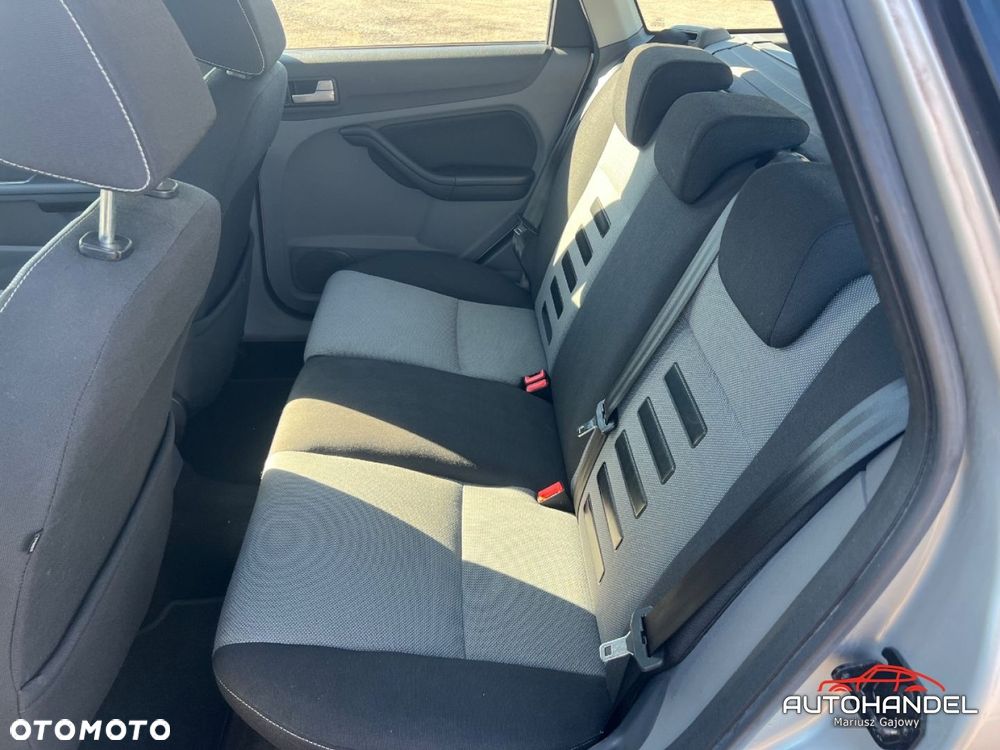 Ford Focus - 13