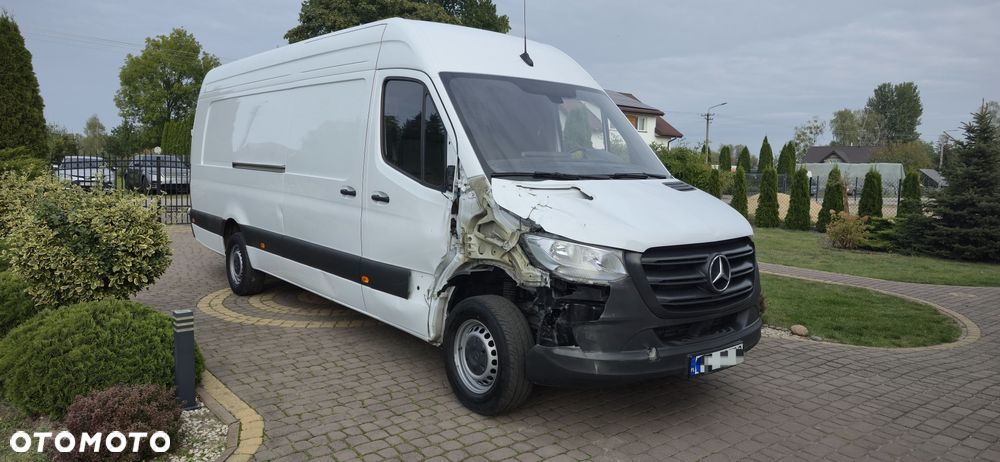 Mercedes-Benz Sprinter - 5