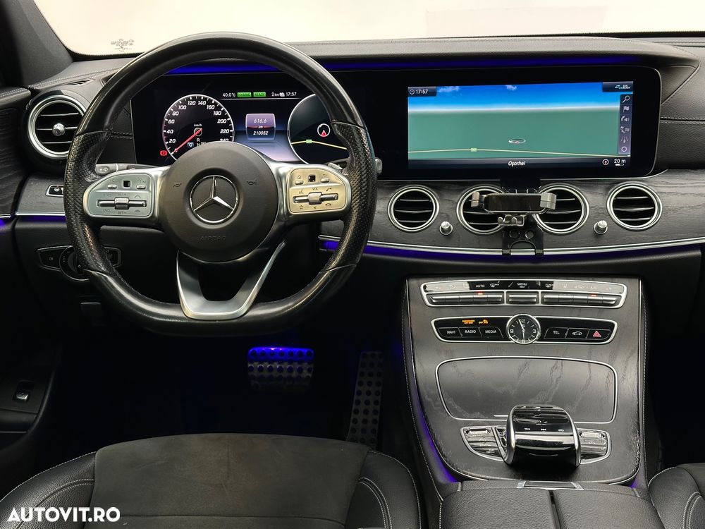 Mercedes-Benz E 300 de 9G-TRONIC AMG Line - 9