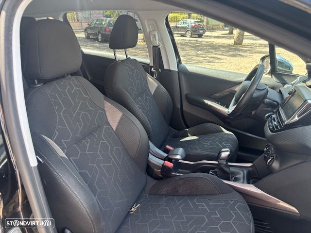 Peugeot 2008 1.6 BlueHDi Style - 10