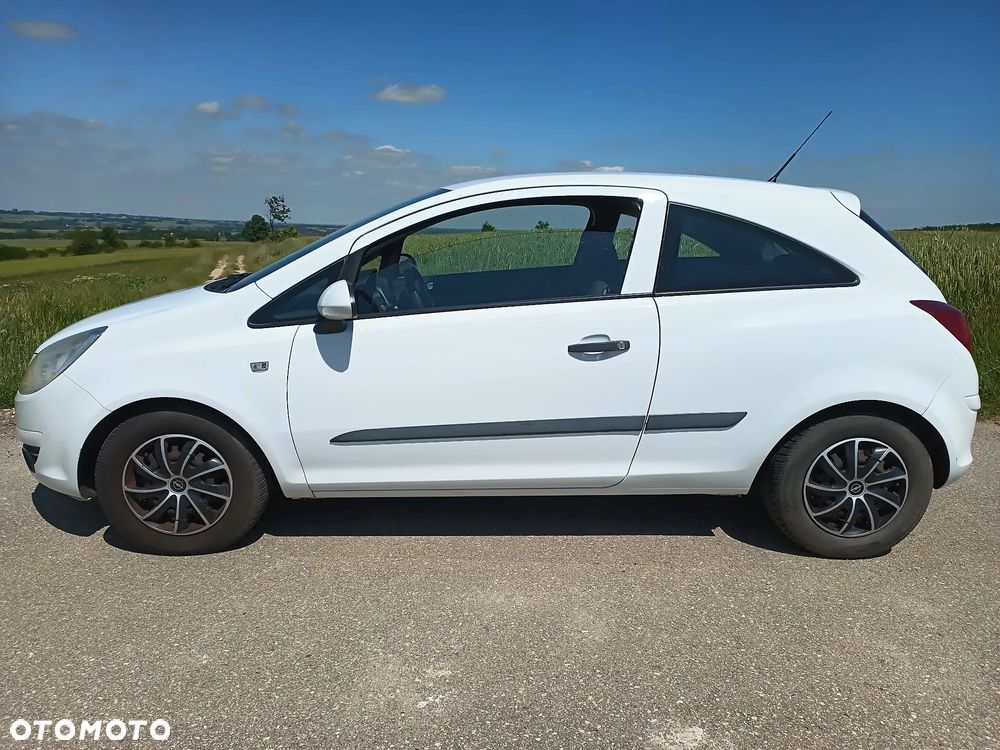 Opel Corsa - 1