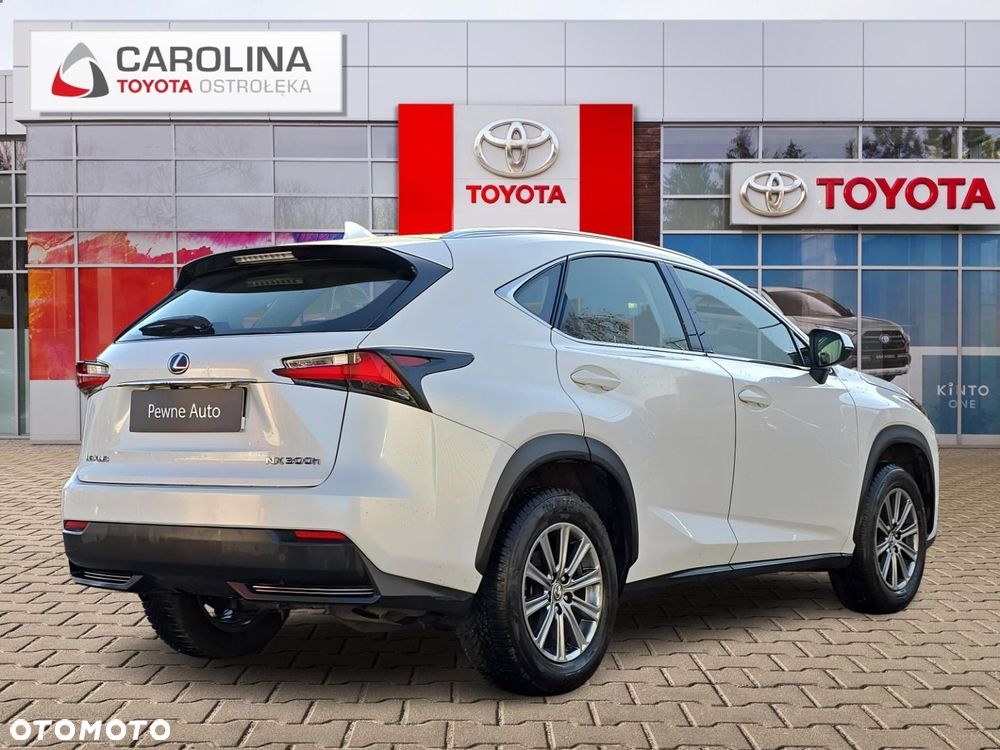 Lexus NX 300h Elite AWD - 5