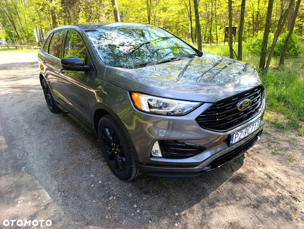 Ford Edge - 2