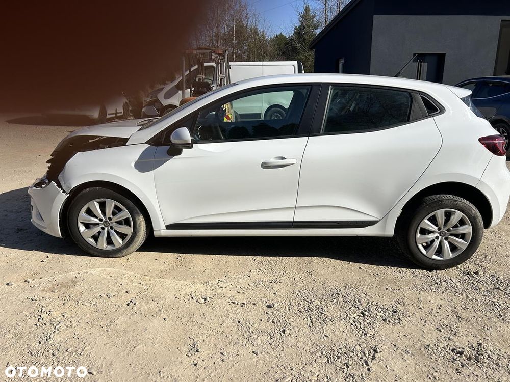 Renault Clio BLUE dCi 85 EXPERIENCE - 4