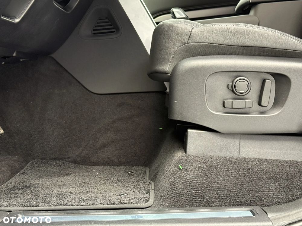 Land Rover Discovery D350 Gemini - 19